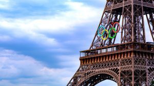 Police arrest climber who tried to scale Eiffel Tower on last day of Paris Olympics