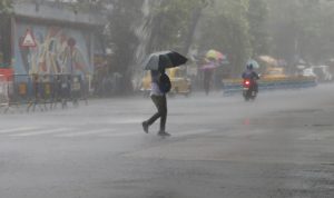 IMD warns of heavy rainfall in western India