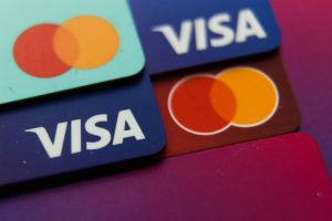 US accuses Visa of monopolizing debit card swipes
