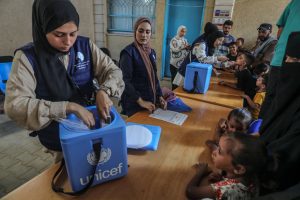 Vaccination campaign underway in Gaza's middle area amid fragile ceasefire