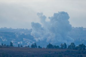 Lebanon says Israeli airstrikes kill as least 100 people, as citizens told to evacuate