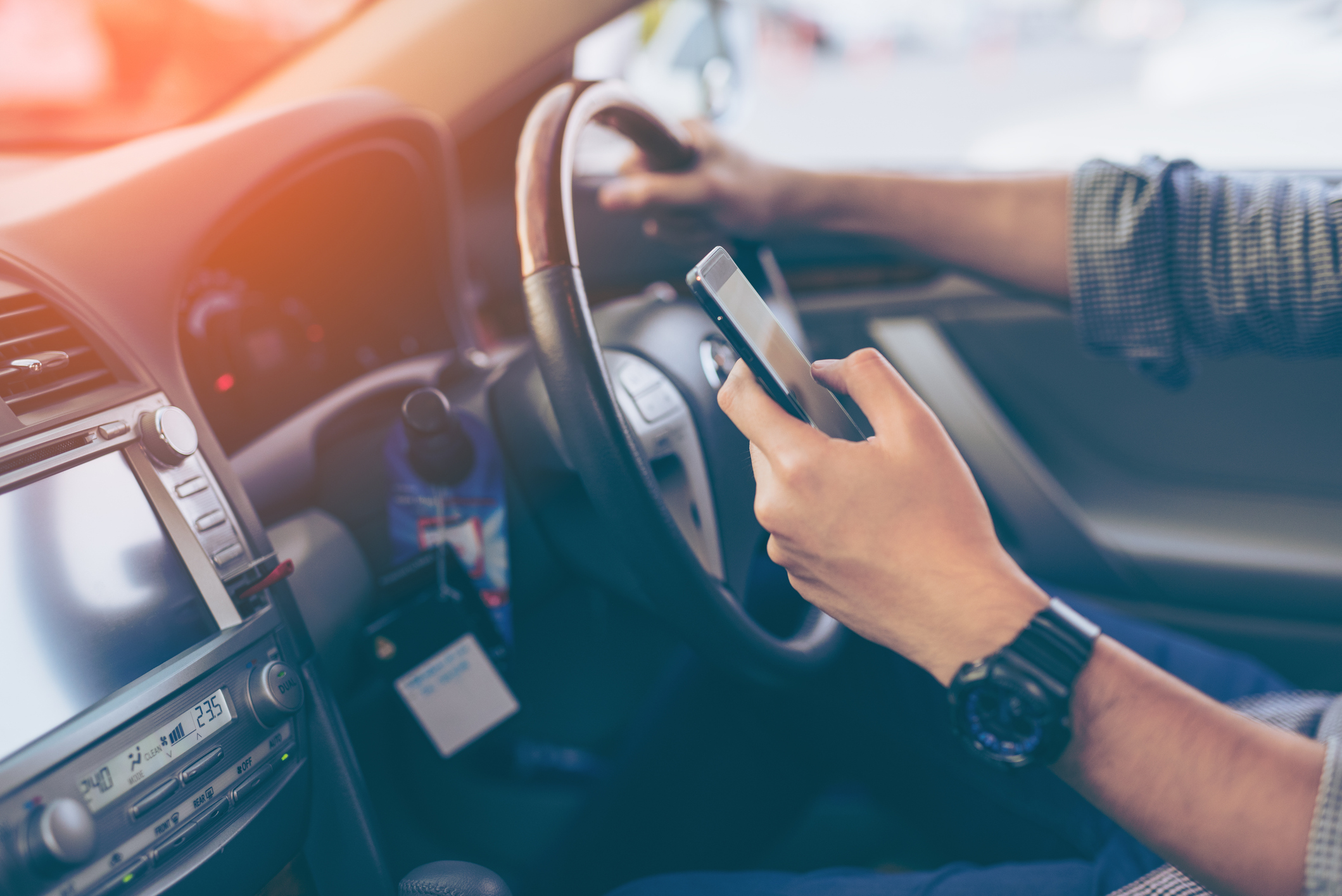 Drivers more likely to be distracted while using partial automation tech, study shows