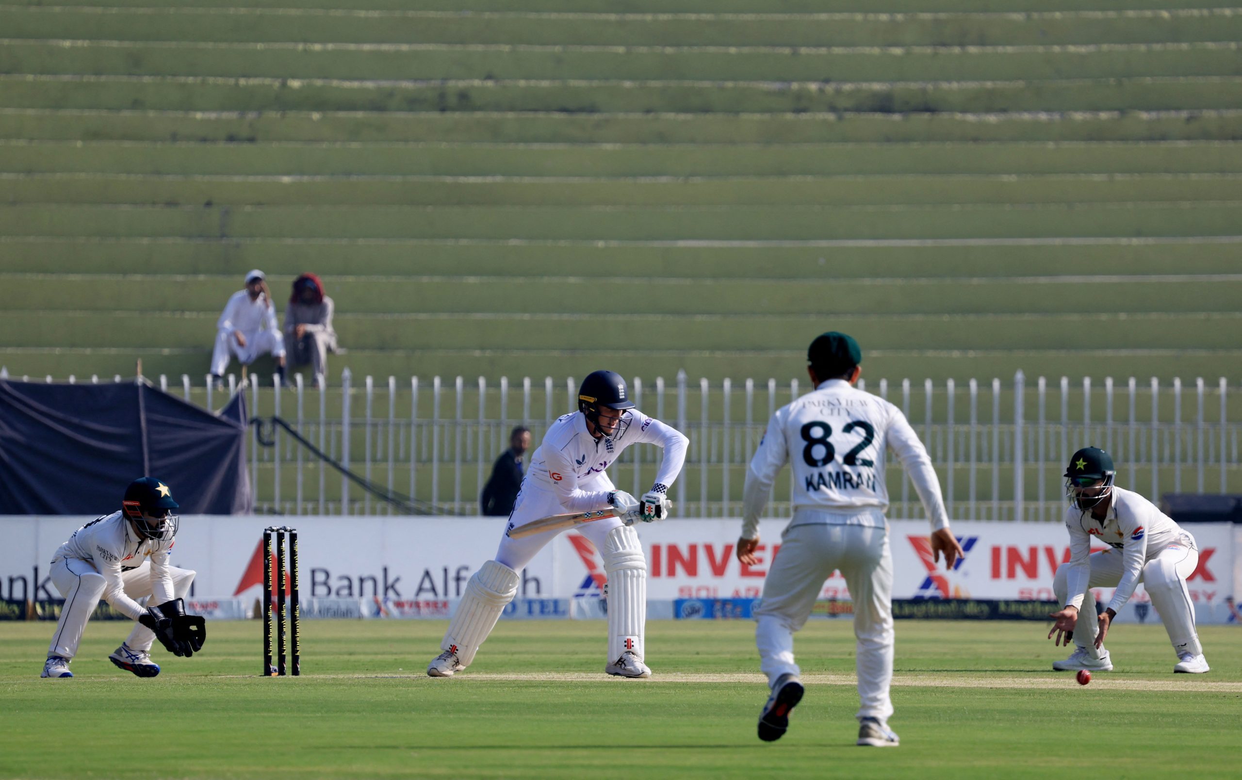 Ashwin strikes to leave New Zealand on 92-2 at lunch in second test