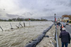 AI enhances flood warnings but cannot erase risk of disaster