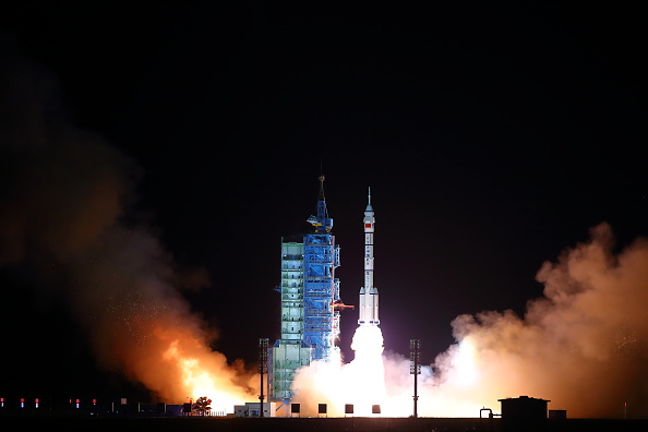 Chinese astronauts to conduct experiments in space, including lunar bricks