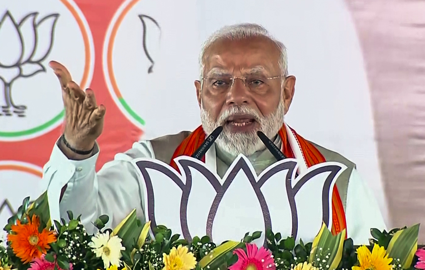 JMM-RJD-Congress supports illegal immigrants for vote bank politics: PM Modi in Jharkhand