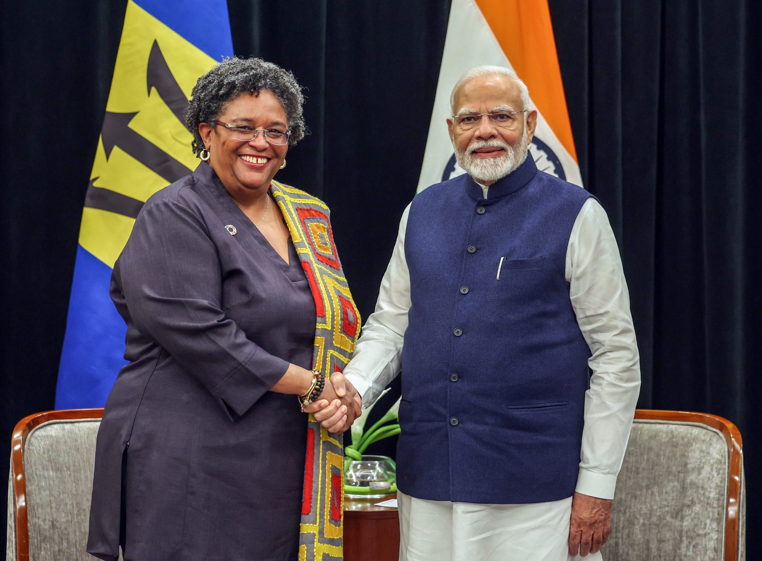 PM Modi meets Barbados PM, thanks for Honorary Award