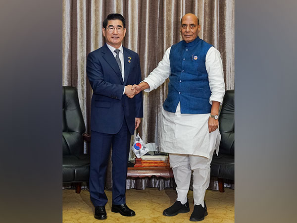 Rajnath Singh meets his South Korean, Australian and New Zealand counterparts in Laos