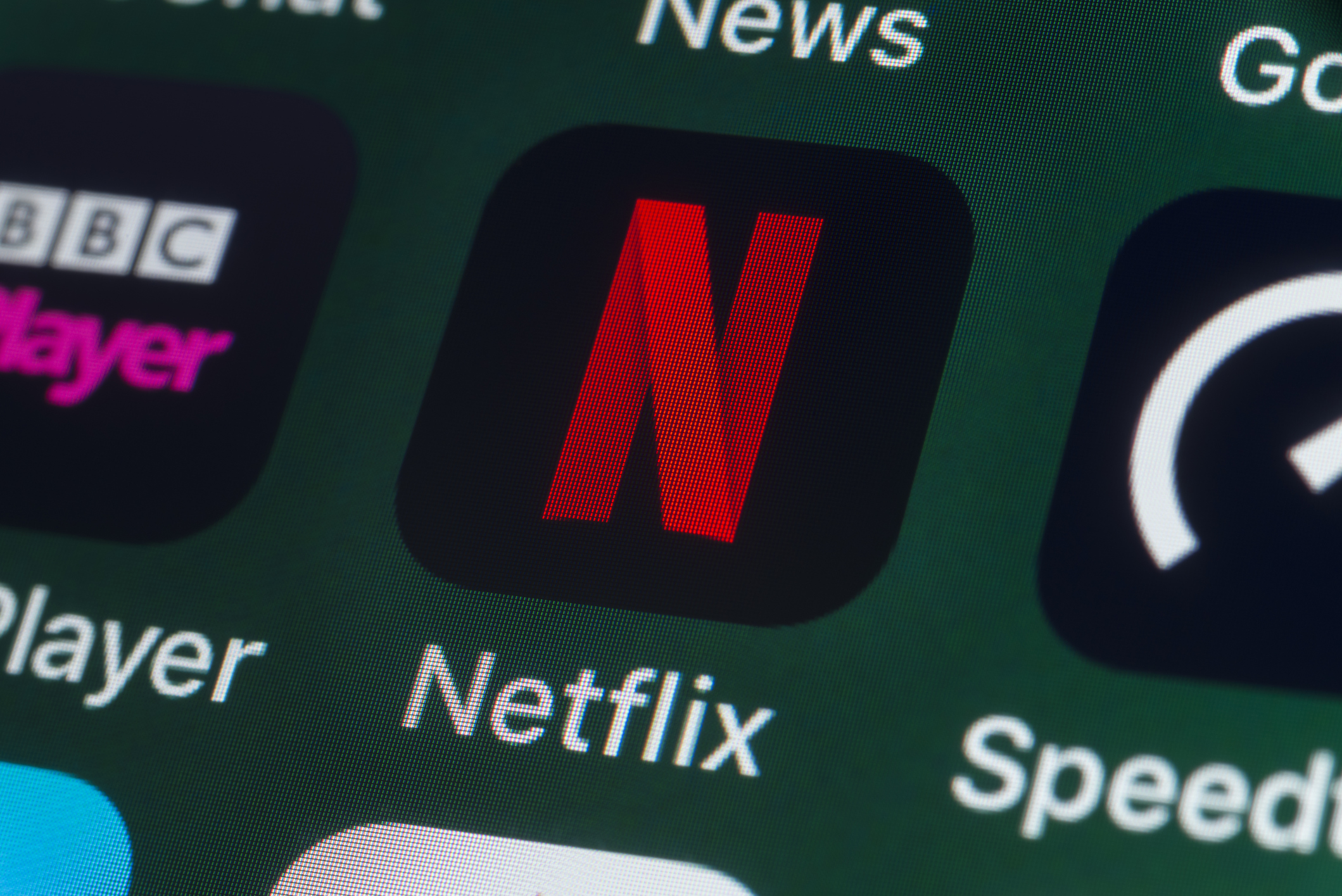 Netflix down for thousands of users in United States, Downdetector says