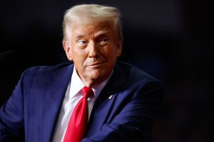 Donald Trump dials Vladimir Putin, advises him not to escalate Ukraine war: Report