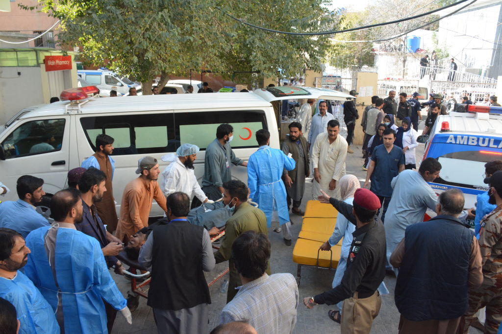 At least 24 killed in Pakistan train station bomb blast, police say