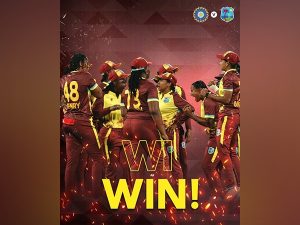 Matthews' masterclass helps West Indies level series with dominant win over India
