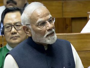 PM Modi presents 11 pledges for India's bright future, calls for politics free of 'parivarvad'   