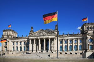 How do Germany's federal elections work?