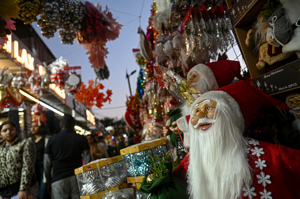 Christmas Eve celebrations spread festive cheer across India