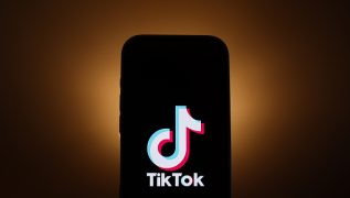 TikTok executive alleges forced oath to support China’s “socialist system”