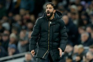 Tottenham survive Man Utd comeback to reach League Cup semis