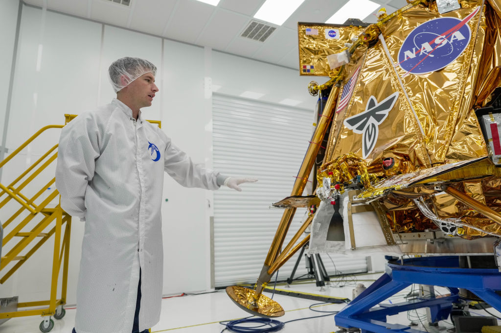 NASA spacecraft attempts closest-ever approach to the sun