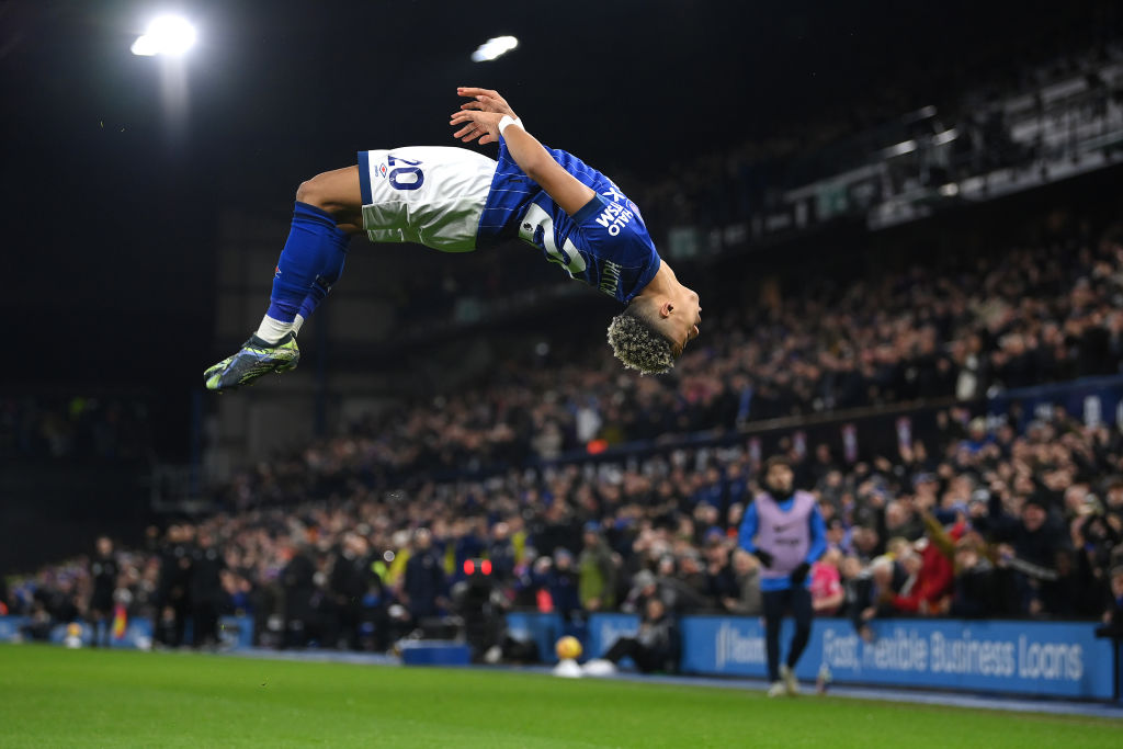 Ipswich win at home in Premier League for first time since April 2002