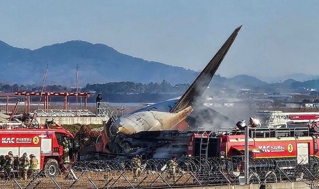 World leaders extend condolences after tragic plane crash in South Korea claims over 170 lives