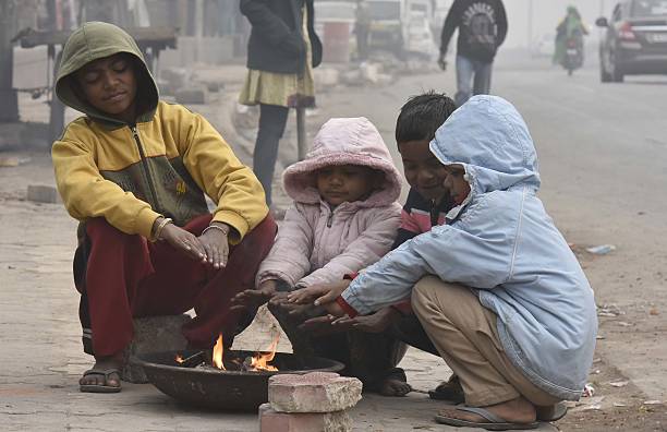 Delhi feels the winter chill as temperature dips to 4.9 degrees Celsius