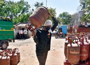 India's LPG connections more than double in a decade, reach 32.83 crores in 2024