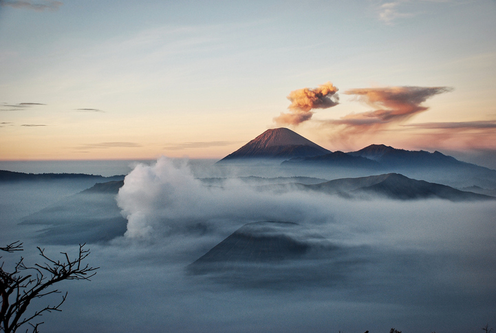 Rescuers evacuate 3,000 residents near Indonesia’s Mt Ibu after eruption