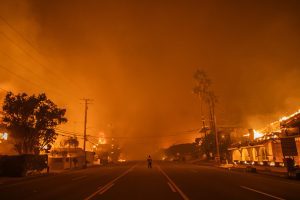 What are the health risks from wildfire smoke?
