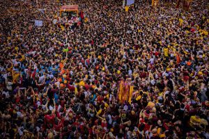 Philippines' Black Nazarene procession draws hundreds of thousands of devotees