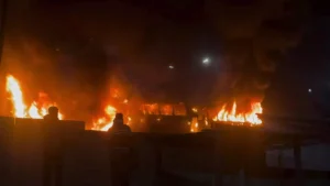 Bangladesh: Four dead, 15 injured in fire involving ambulance and two buses