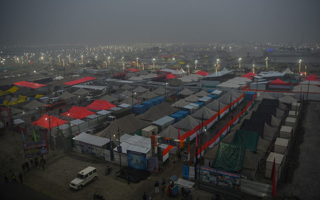 A view of the temporary tent city made at Sangam