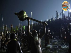 Maha Kumbh 2025: 'Amrit Snan' begins as over 1.65 million devotees take holy dip on 'Basant Panchami'