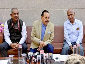 Union Minister Jitendra Singh inaugurates India's first 'Open-Air Art Wall Museum' at Mausam Bhawan