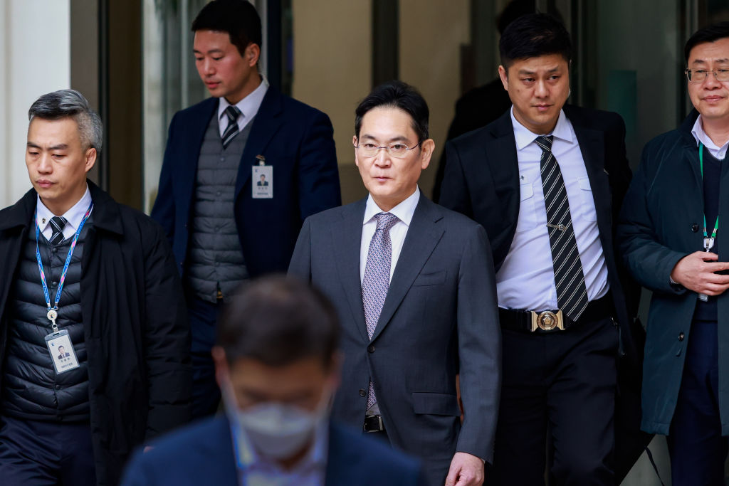 Samsung chief Jay Y. Lee found not guilty in merger case