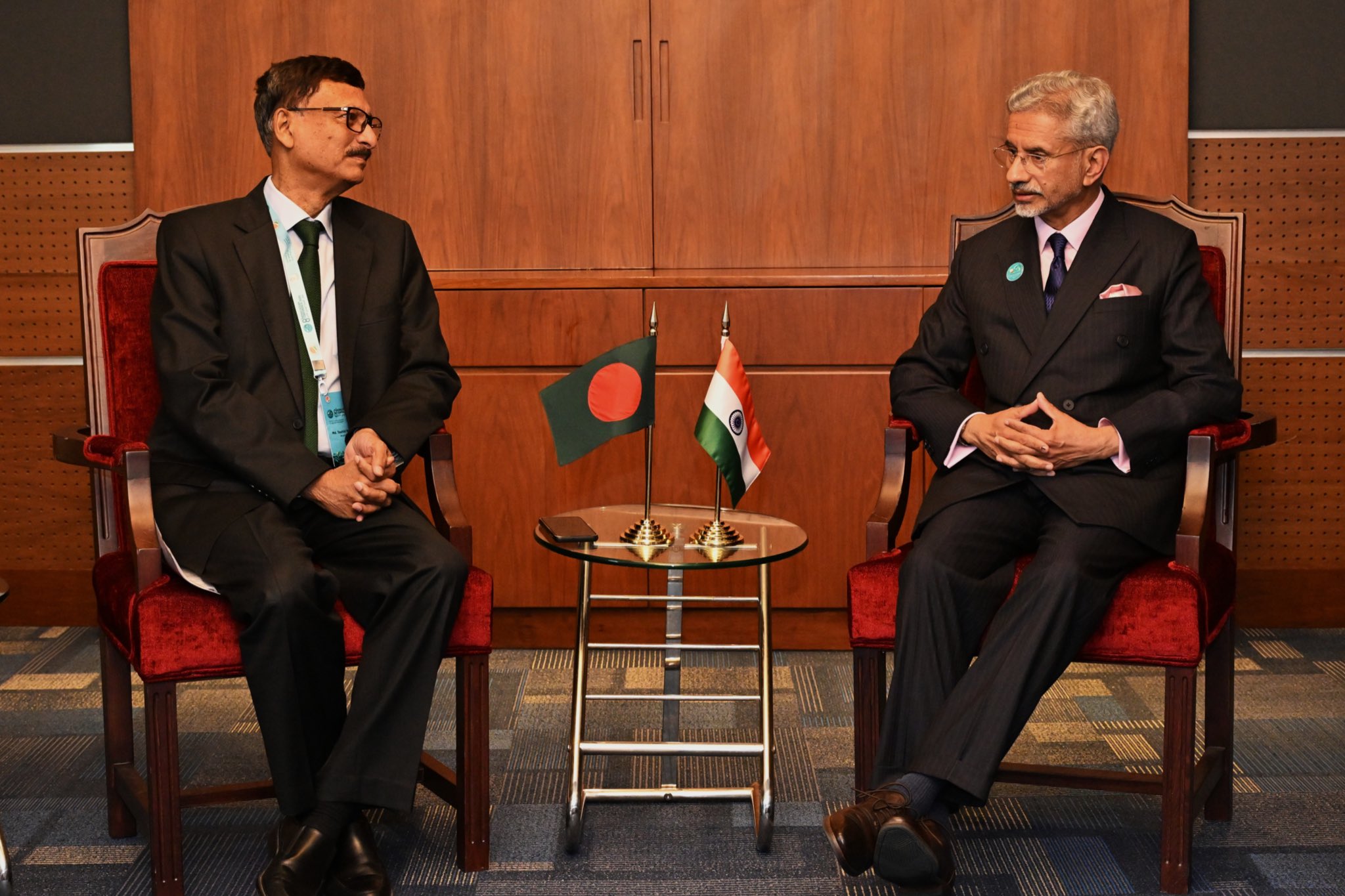 Jaishankar meets Bangladesh Foreign Affairs Advisor, other counterparts in Muscat