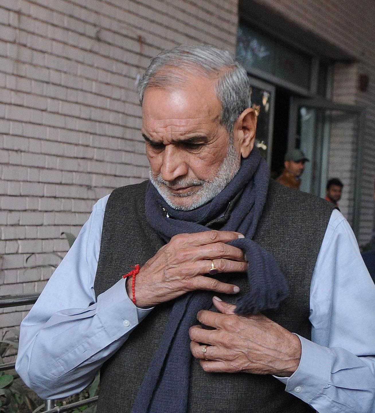 1984 anti-Sikh riots: Delhi court convicts Sajjan Kumar in murder case