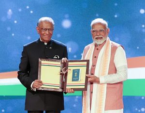 Mauritius MPs Mahend Gungapersad, Ajay Gunness hail PM Modi's gesture of presenting OCI card to PM Ramgoolam