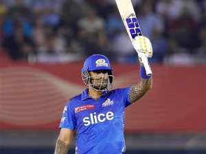 Suryakumar to lead Mumbai in IPL opener v Chennai as Pandya serves ban