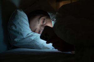 Screen use during bedtime can raise insomnia risk by 59%: Study