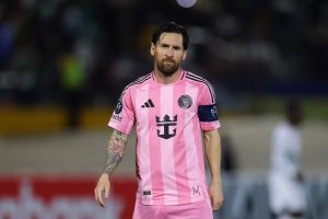 Injured Messi ruled out of World Cup qualifiers against Brazil, Uruguay