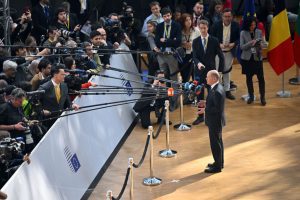 EU leaders vow to continue backing Ukraine, but make no concrete pledge