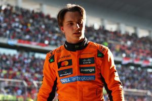 Motor racing-Piastri takes first pole in China after sprint second