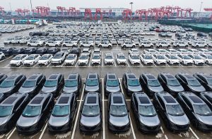 Trump announces 25% tariffs on imported cars