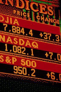 Asian stocks slide as growth, tariff worries weigh