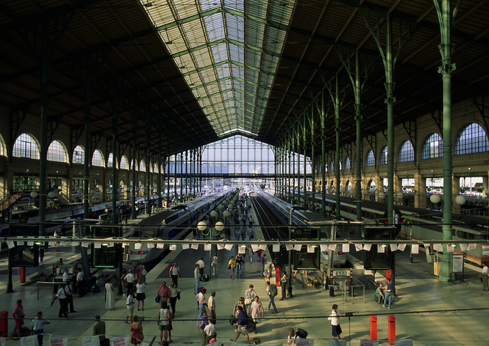 Discovery of World War 2 bomb near major Paris train station disrupts services