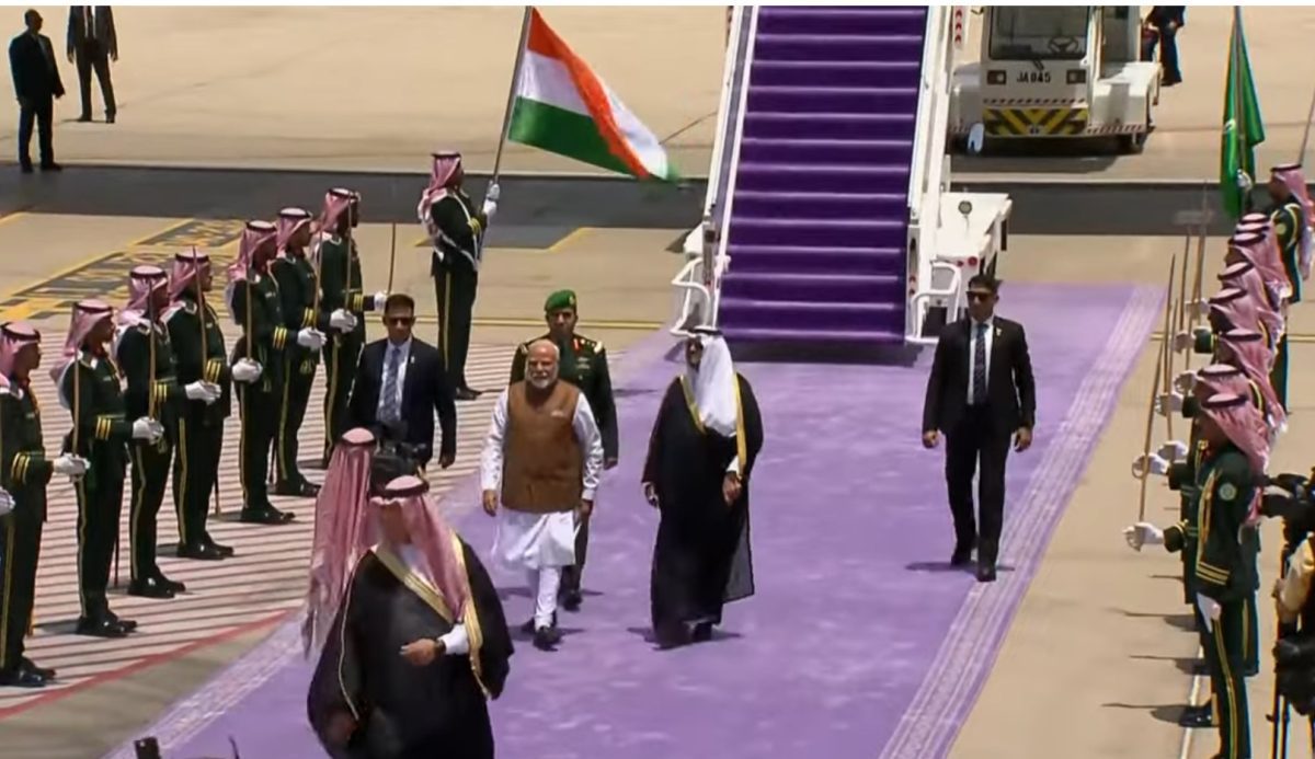 PM Modi lands in Jeddah, receives rousing welcome