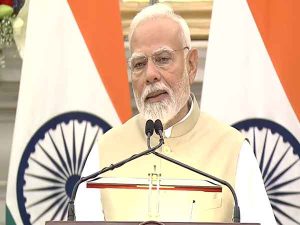 Worshiping Maa Ambe during Navratri evokes deep emotions: PM Modi