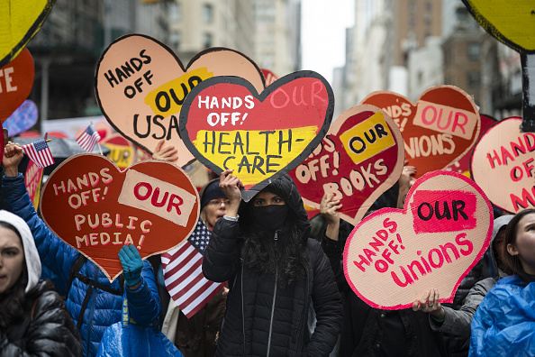 Anti-Trump protesters gather in Washington, other US cities