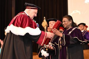 President Murmu calls for deeper economic ties with Slovakia, highlights India's growth and cultural bond