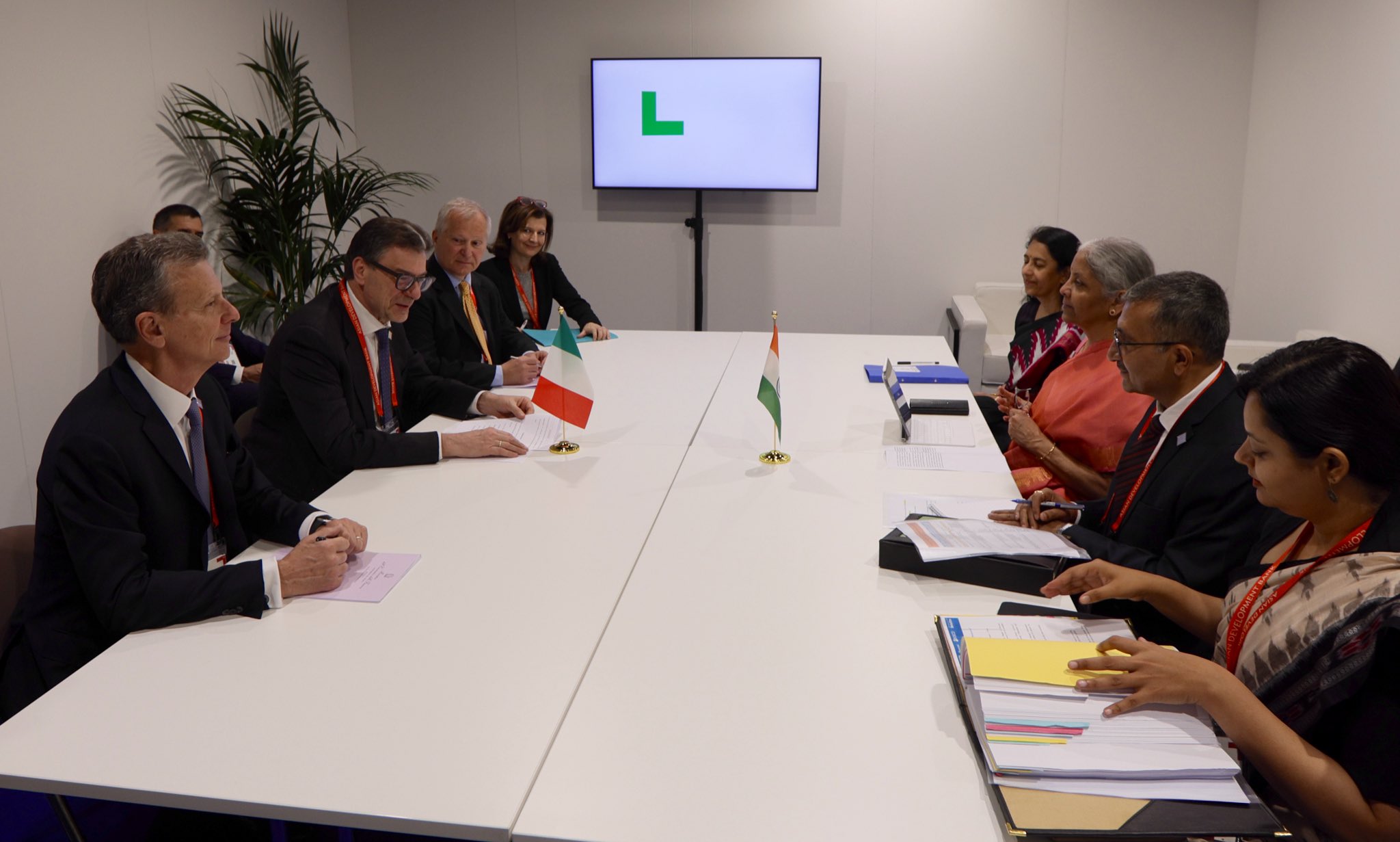 India, Italy explore ways to strengthen economic ties at ADB meet